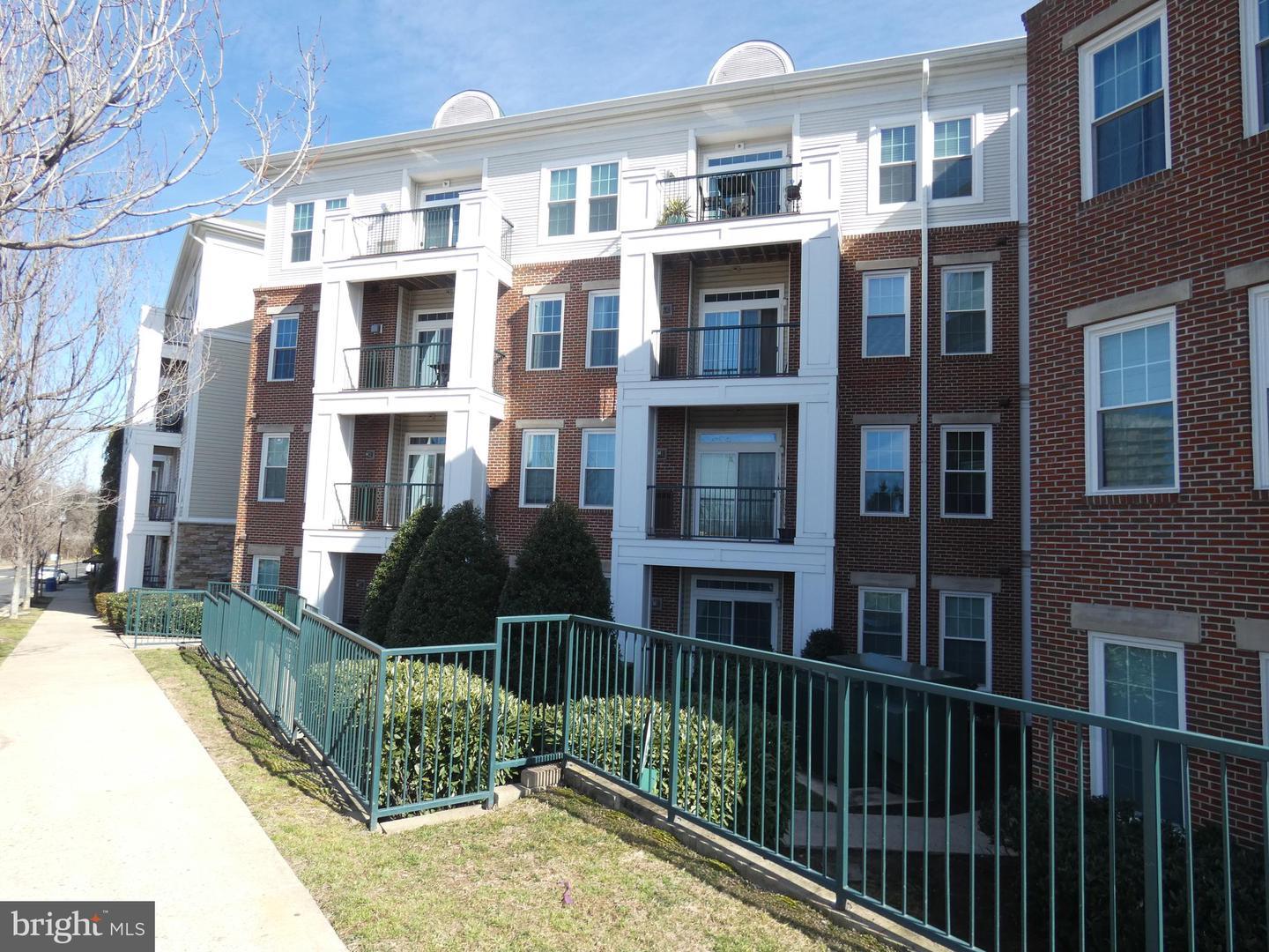 2465 Army Navy Drive - 1
