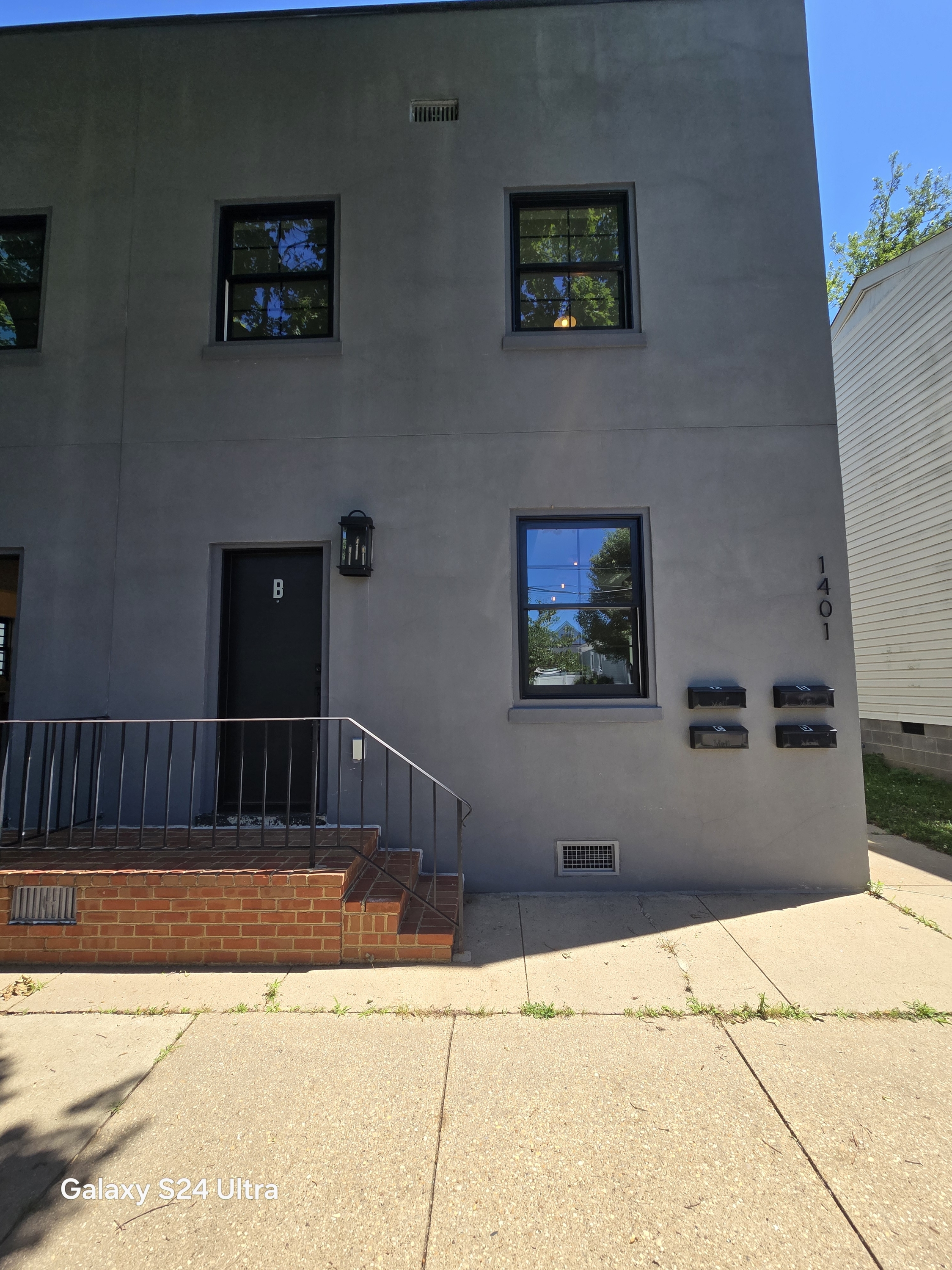 1401 Charles Street - B